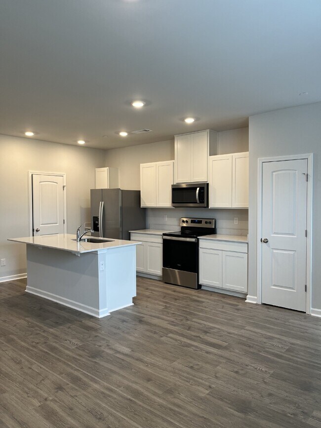 Foto del edificio - New Modern Townhouse in Baxter, TN - Perfe...
