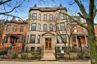 Building Photo - 1415 W Belle Plaine Ave
