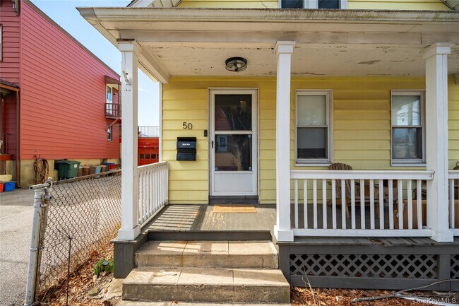 Foto del edificio - 50 Edgar Pl