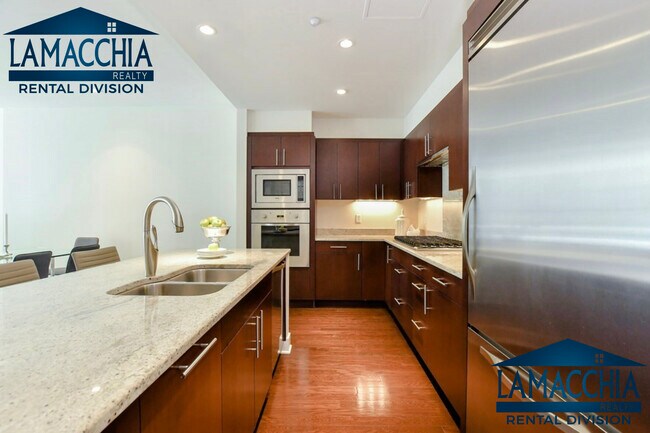 Foto del edificio - 304 Columbus Ave