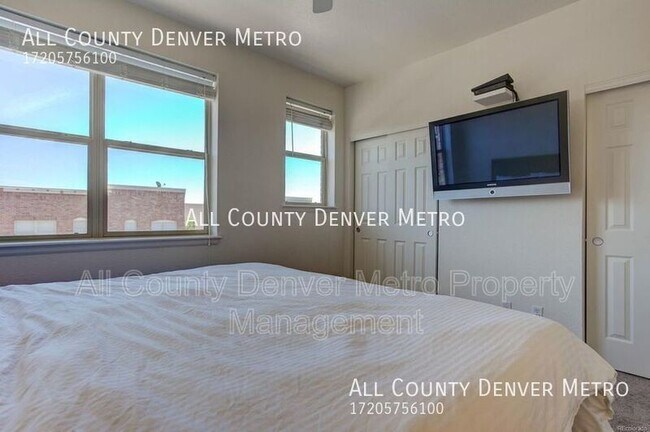 Foto del edificio - 5437 Zephyr Ct