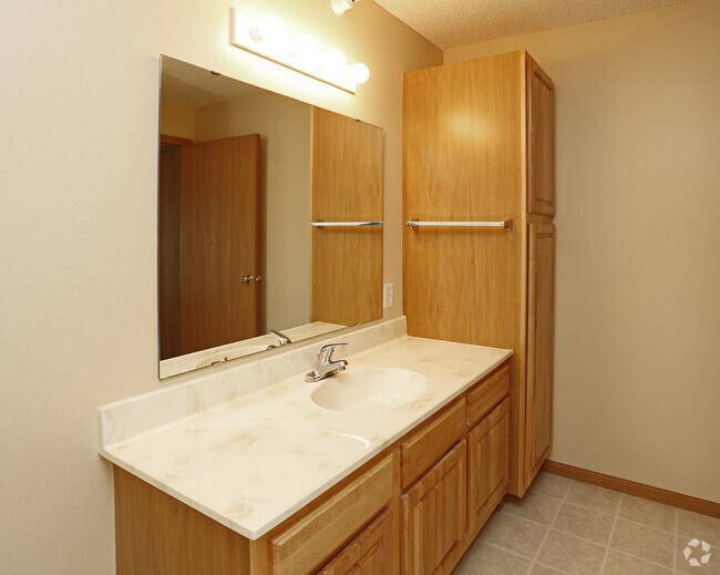 Baño - Grand Gateway