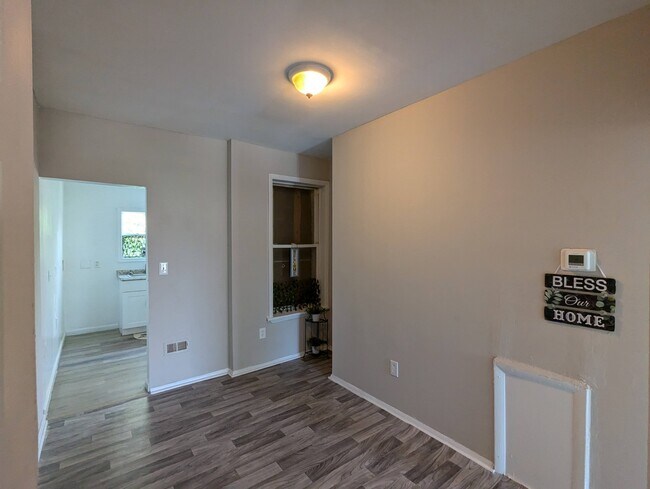 Building Photo - 3612 Brooklyn Ave