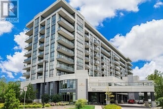 Building Photo - 7711-7711 Green Vista Gate