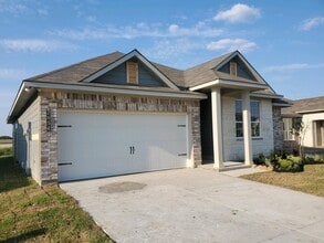 Building Photo - 2054 Muscadine Trail