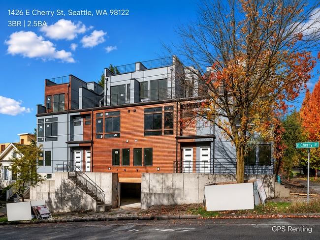 Photo - 1426 E Cherry St,- Townhome