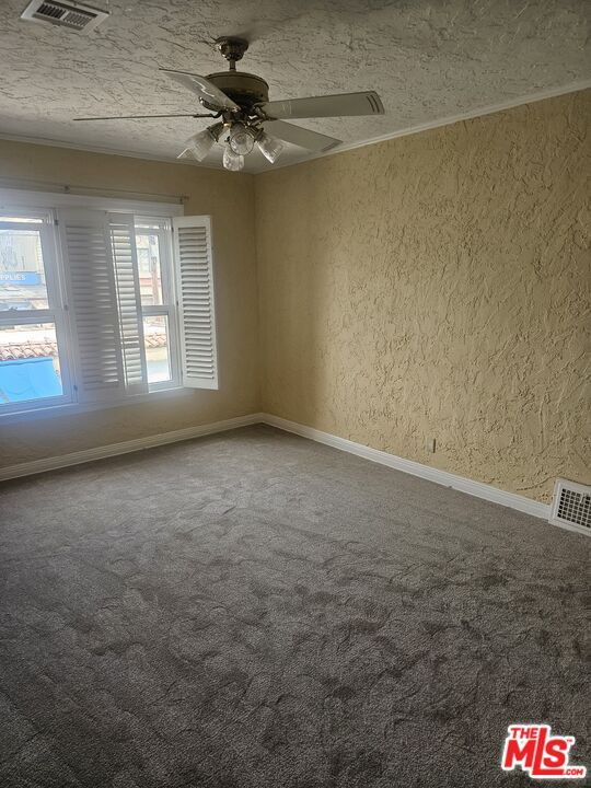 Foto del edificio - 122 N Detroit St