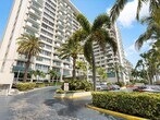 Foto principal - 1200 West Ave