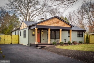 Building Photo - 1610 Baltimore Rd