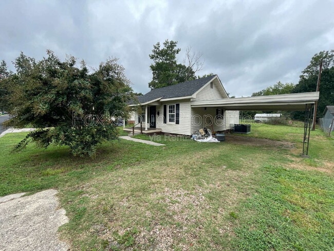 Foto del edificio - 207 N Meriah St