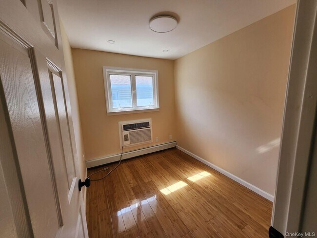 Foto del edificio - 133-16 131st Ave