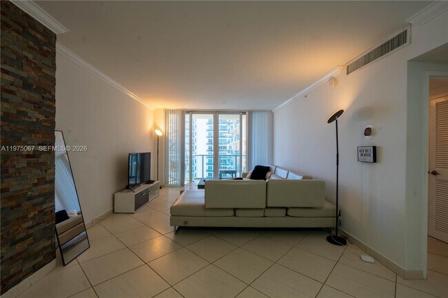 Foto del edificio - 2501 S Ocean Dr