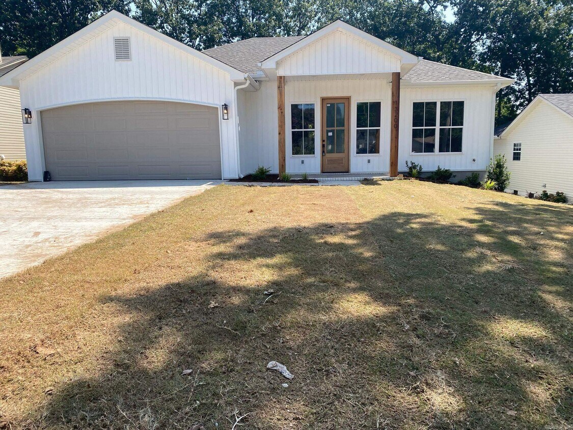 Primary Photo - 13200 Teton Dr