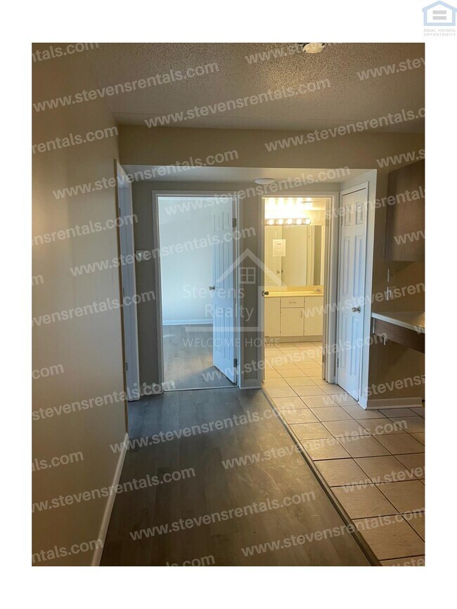 Foto del edificio - 915 S Seminole Dr