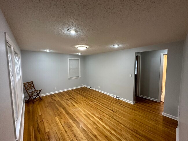 Living Room - 9524 Hacke Ln