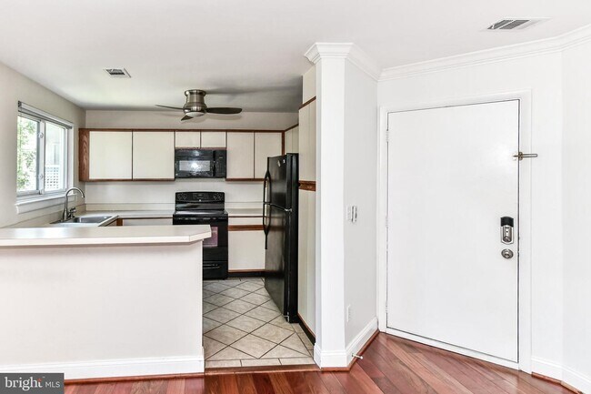 Foto del edificio - 11729 Summerchase Cir