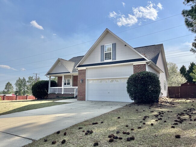 Building Photo - 11 Richmond Park Dr