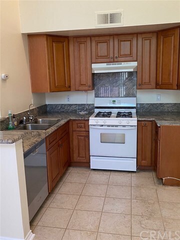 Foto del edificio - 20744 Crest Ln