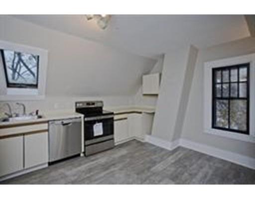 Building Photo - 1139 Dwight St