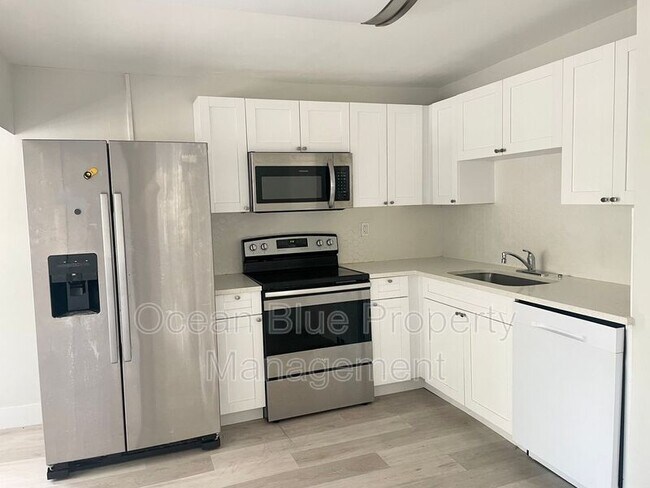 Photo - 206 E Ida St Apartment