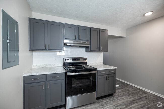 STUDIO - 432SF - Hideaway