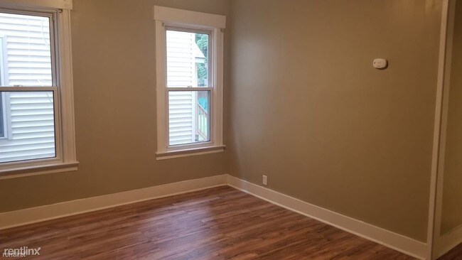 Foto del edificio - 6 br, 2 bath Apartment - 163 Edgewood Ave
