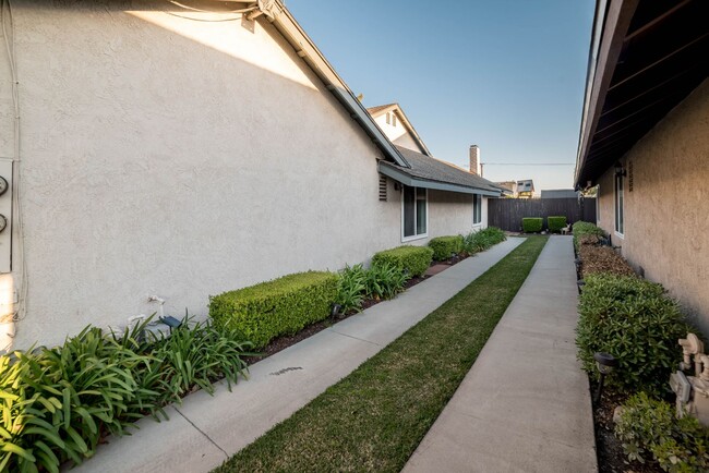 Building Photo - Your Perfect Single-Story Rancho Cucamonga...