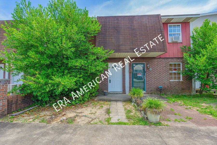 Primary Photo - 172 5th Ave