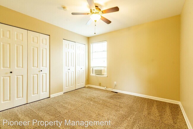Building Photo - 2 br, 1.5 bath House - 5144 W 61st Dr Unit 2