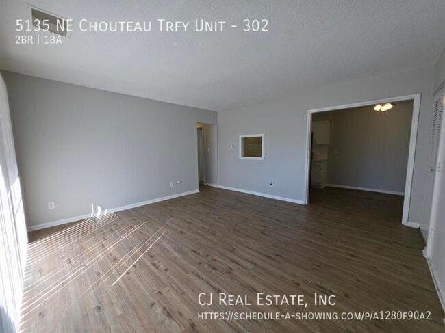 Building Photo - 5135 NE Chouteau Trafficway