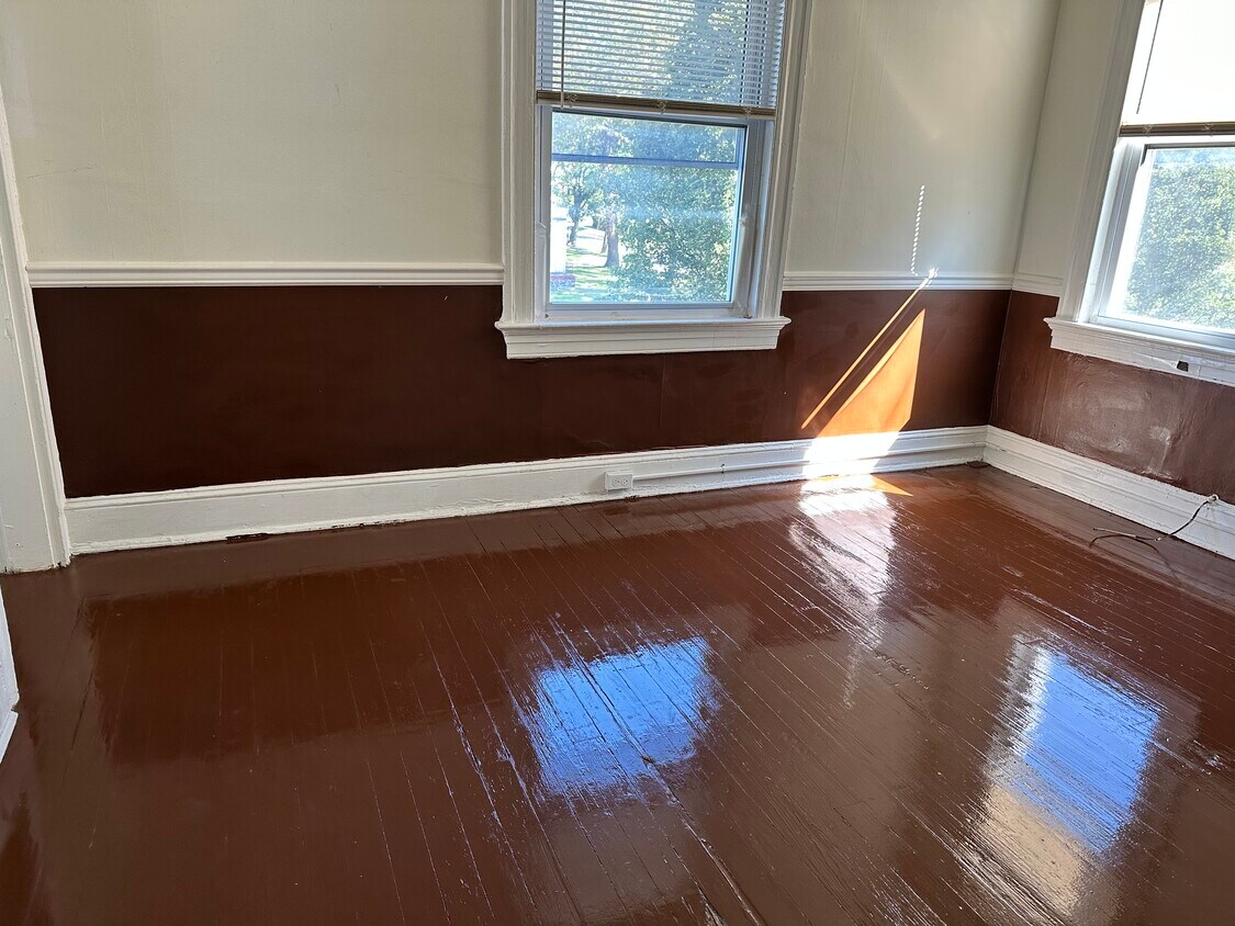 Living room - 4103 Liberty Heights Ave