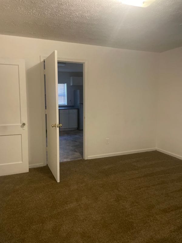 Foto del edificio - 2294 Bouldercrest Rd