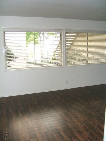 Foto principal - 860 3rd St