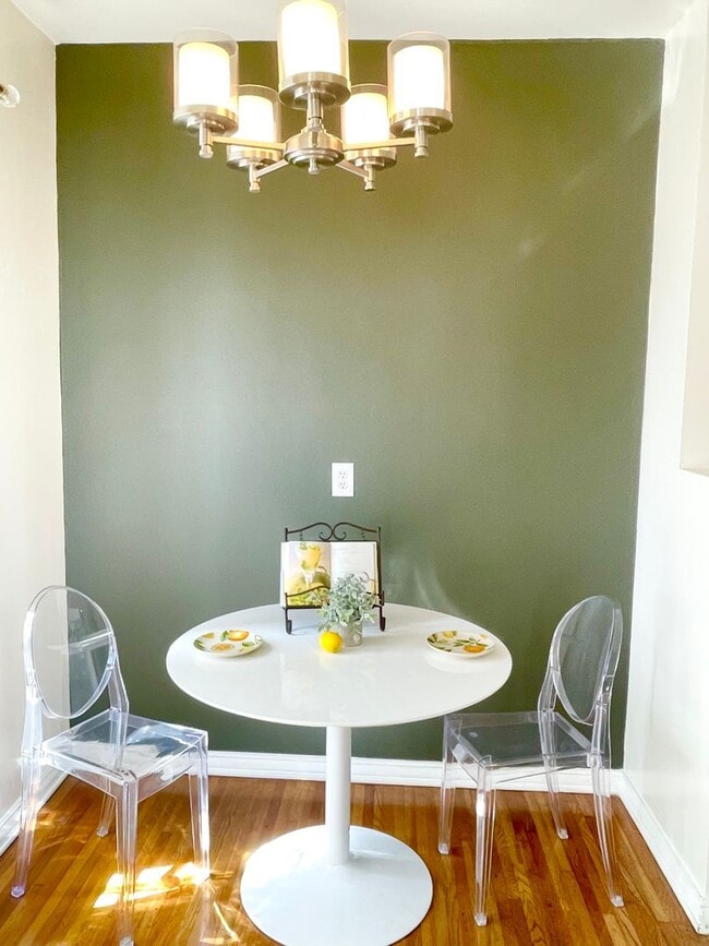 Interior Photo - Los Altos Apartments