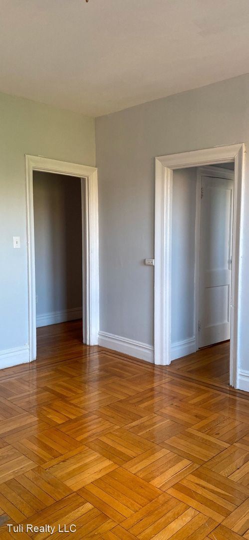 Foto del edificio - 6412 Park Ave