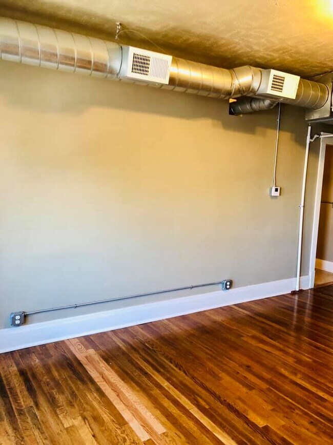 Foto del edificio - 2243 Jones St
