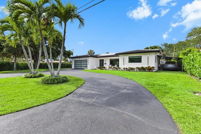 Building Photo - 1049 W Palmetto Park Rd
