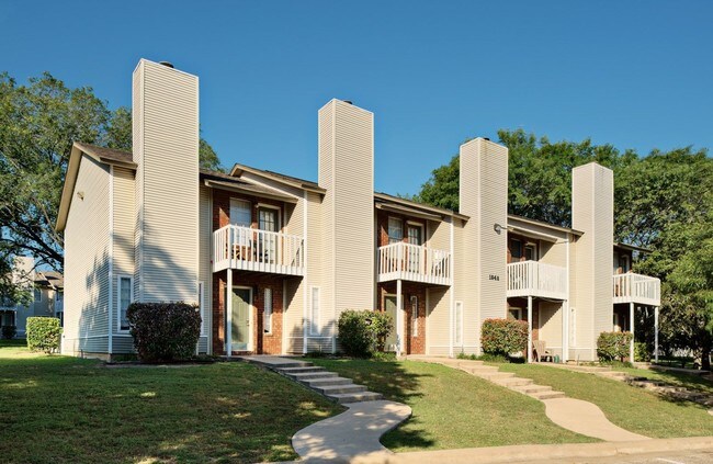 Foto del edificio - River Crossing Townhomes