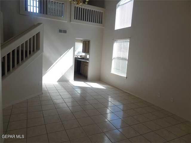 Foto del edificio - 7481 Umbria Dr
