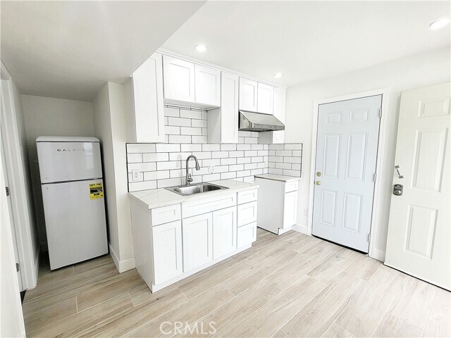 Building Photo - 1414 Escalada Ave