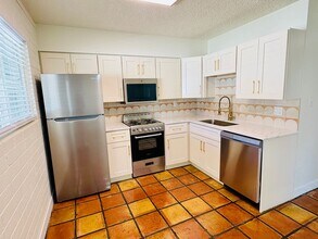 Building Photo - 1873 E University Dr