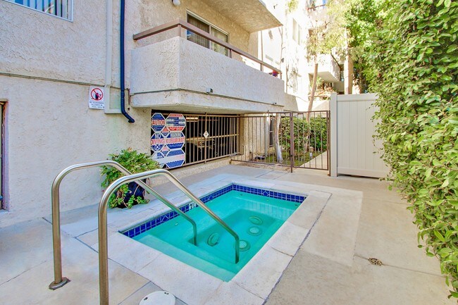 Building Photo - 14440 Dickens St