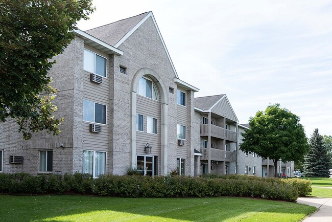 Building Photo - Wedgewood Park Apartments