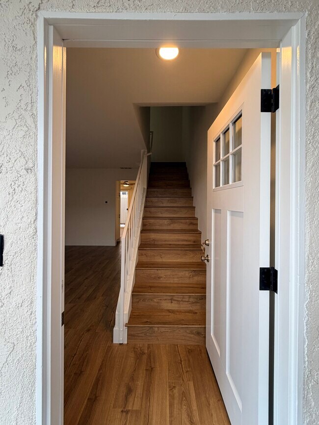 Puerta de entrada - 310 20th St