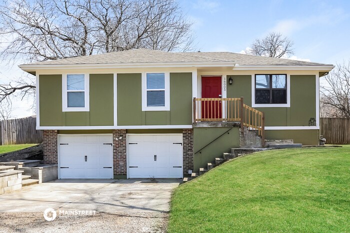 Foto principal - 16005 Hight Ave