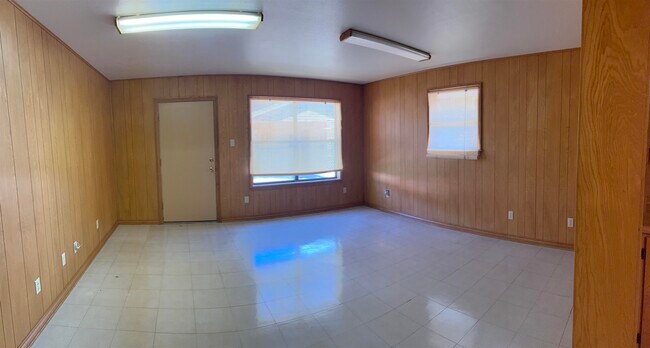 Foto del edificio - 1404 W 4th St