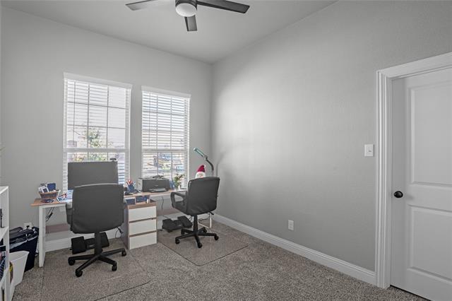 Foto del edificio - 10708 Klondike Ln