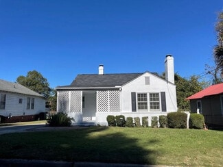 Building Photo - 2567 N View Ave