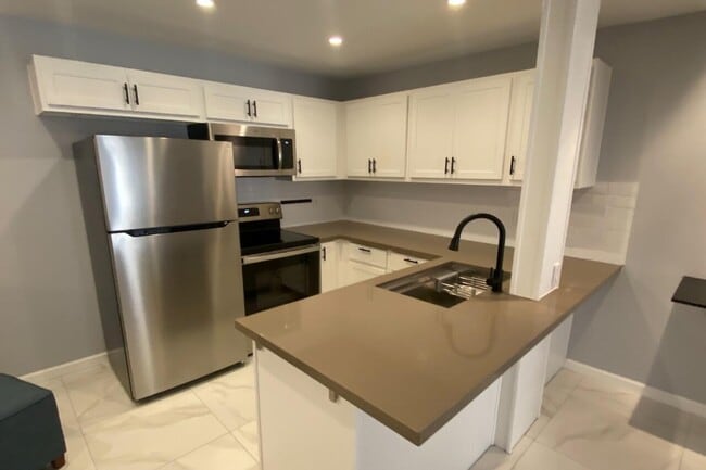 Photo - 1820 E Morten Ave (Phoenix, AZ) House