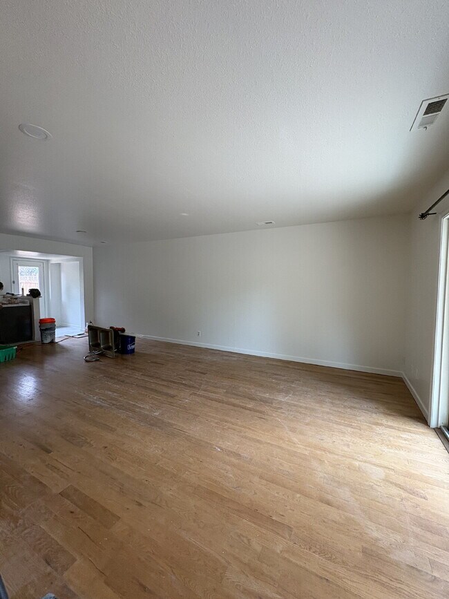 Foto del edificio - 3 bedroom townhouse